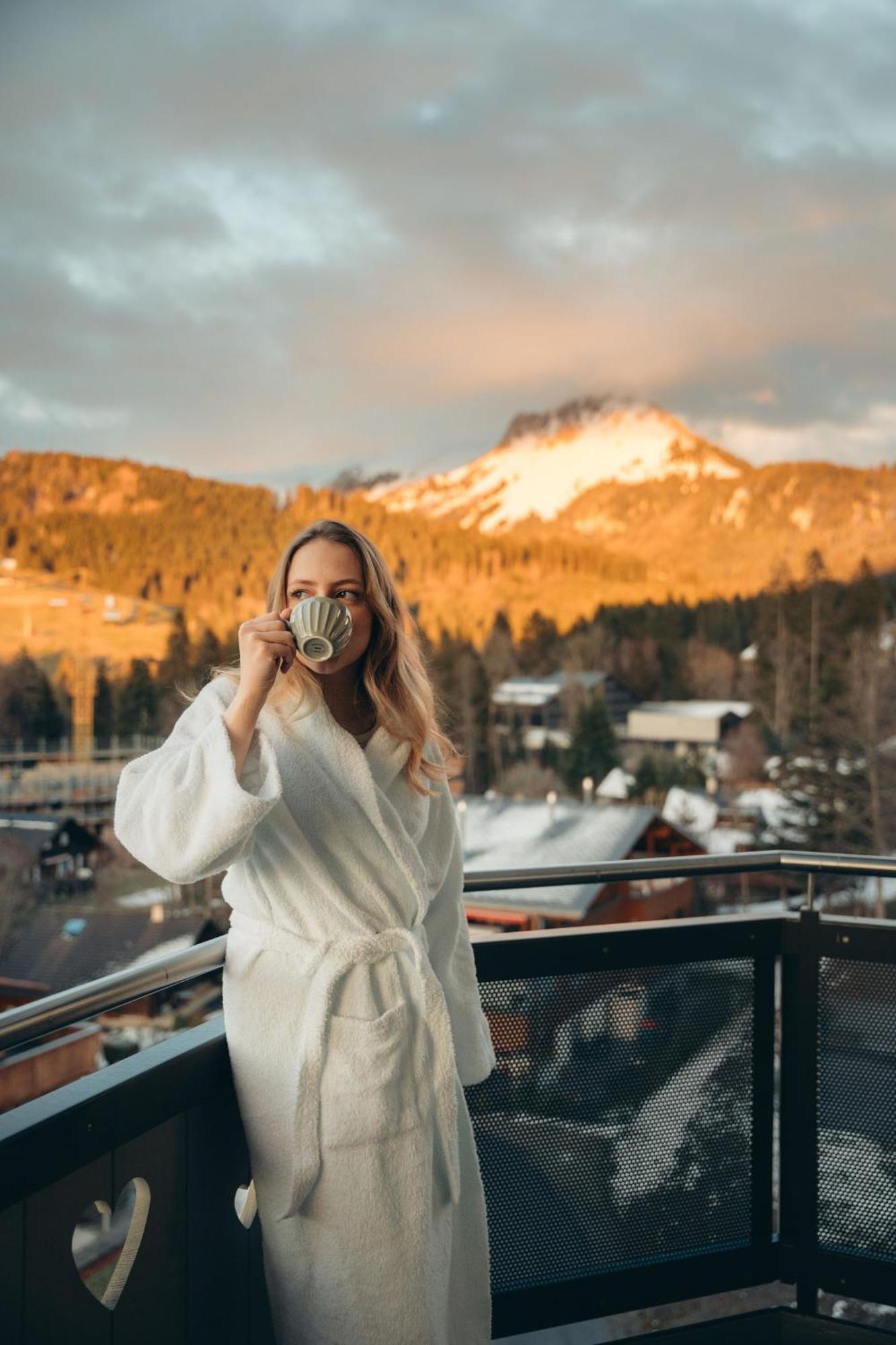 Boutique Hotel Corbetta - Spa 60M2 - La Montagne A 5 Minutes De L'Autoroute A12 Aux Paccots Sur Montreux - Nouveau Loft Familial - Profitez Du Lac Leman Et Des Montagnes En Meme Temps Les Paccots Exterior photo