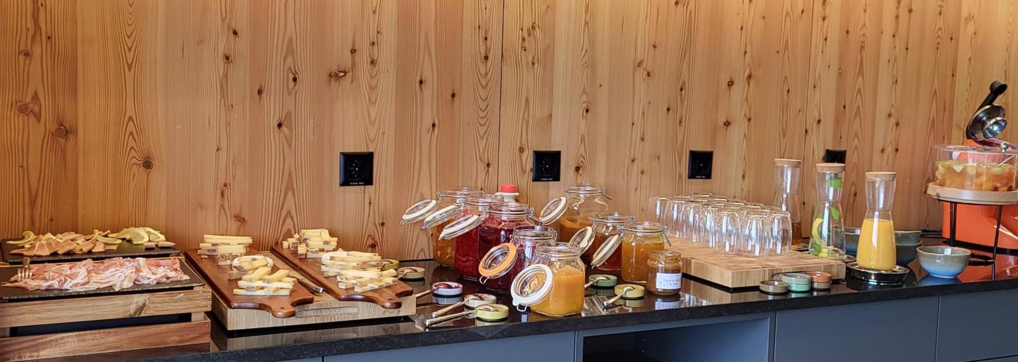 Boutique Hotel Corbetta - Spa 60M2 - La Montagne A 5 Minutes De L'Autoroute A12 Aux Paccots Sur Montreux - Nouveau Loft Familial - Profitez Du Lac Leman Et Des Montagnes En Meme Temps Les Paccots Exterior photo