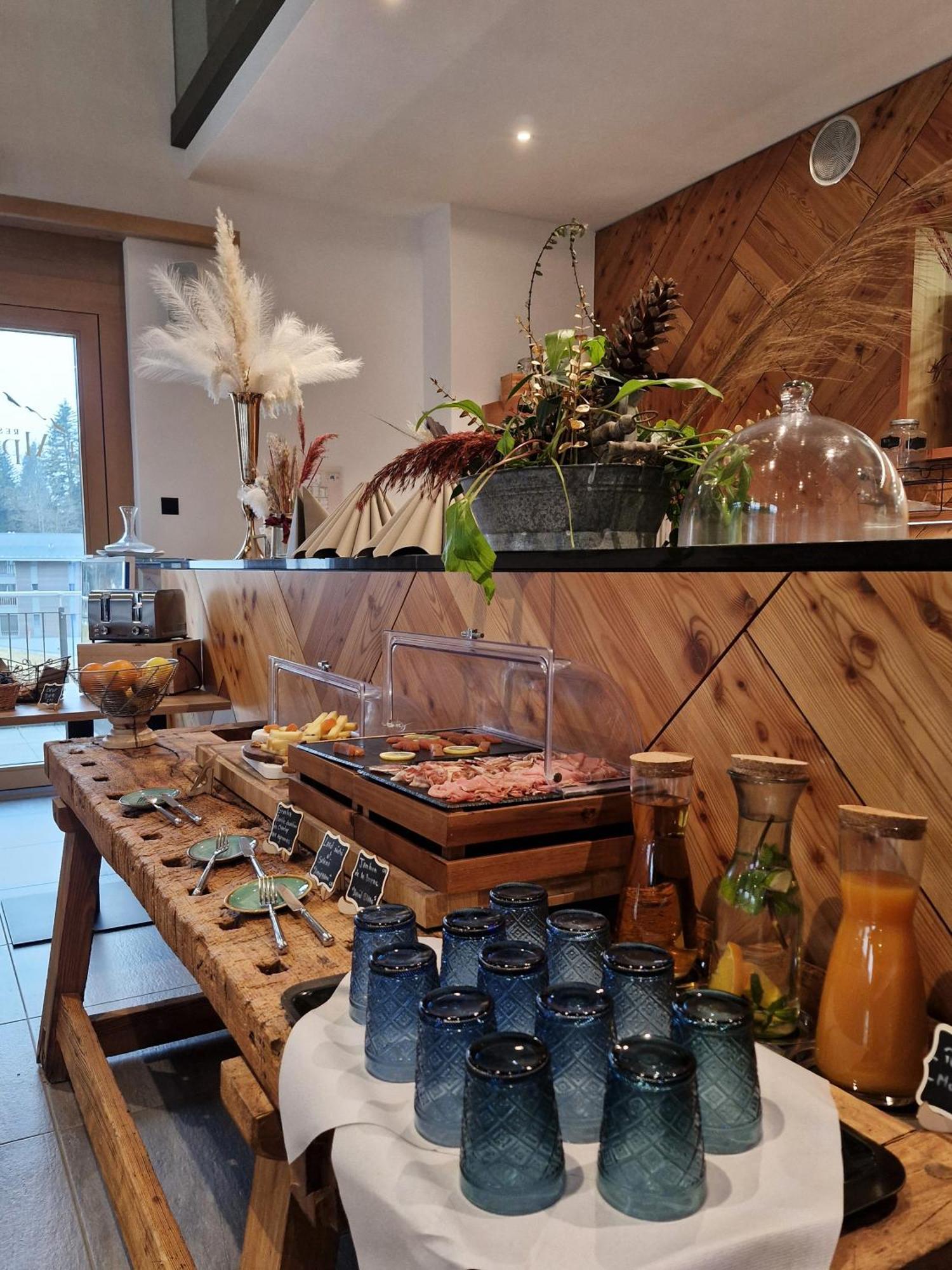 Boutique Hotel Corbetta - Spa 60M2 - La Montagne A 5 Minutes De L'Autoroute A12 Aux Paccots Sur Montreux - Nouveau Loft Familial - Profitez Du Lac Leman Et Des Montagnes En Meme Temps Les Paccots Exterior photo